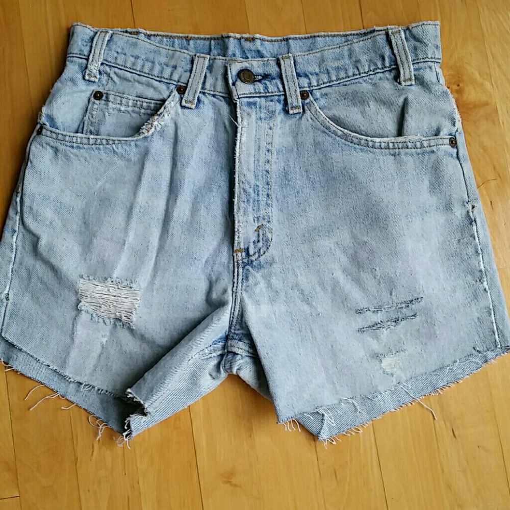Levis Vintage distressed shorts.